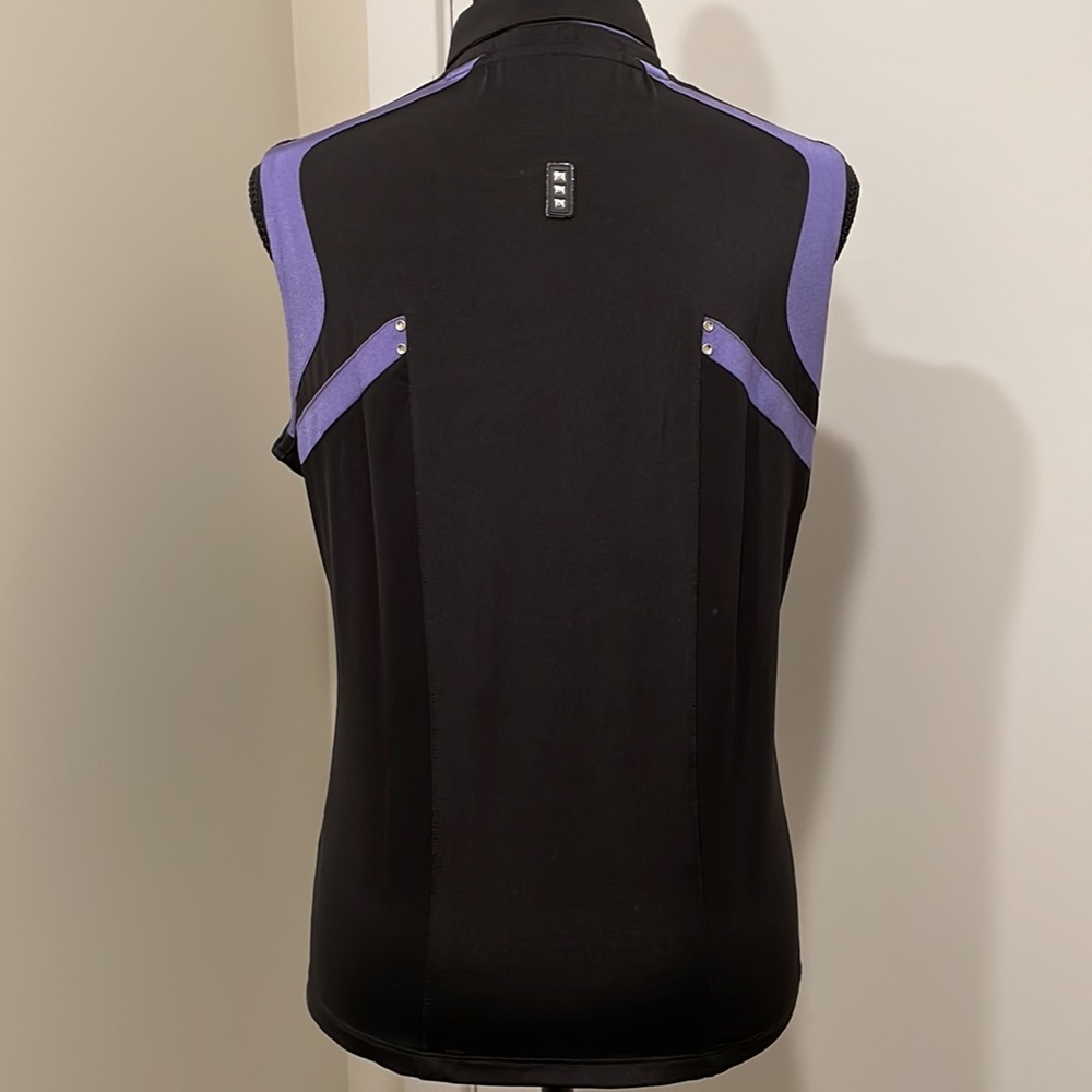 Sleeveless Black and Purple Zip-Front Women’s Top - Picture 3 of 7